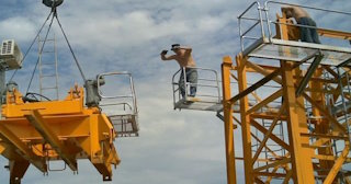 Демонтаж башенного крана в Россоши - услуги по демонтажу от Сварной-Рсс от 1565 руб.
