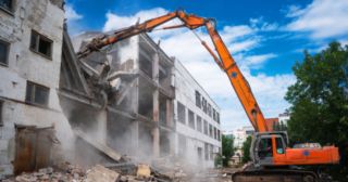 Промышленный демонтаж зданий Россошь, цена от 2972 руб.